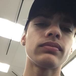 Meet your Posher, Tj